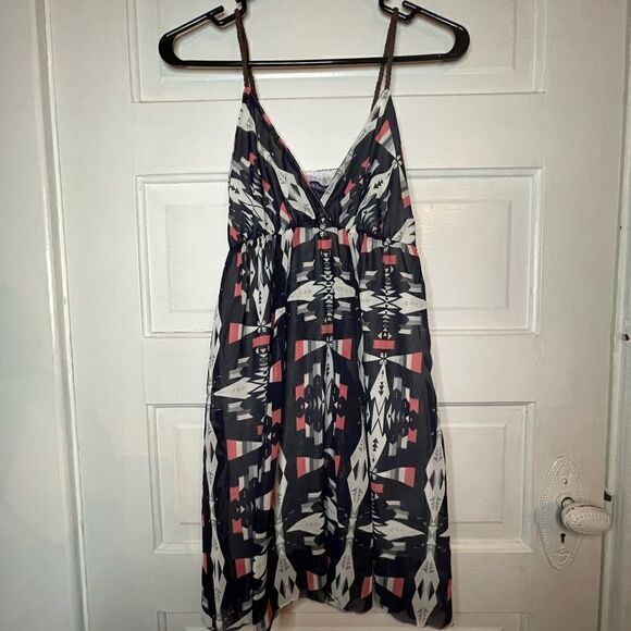 Ocean Drive Multi Color Dress w/ Faux Braided Leather Strap Detail - Picture 2 of 11